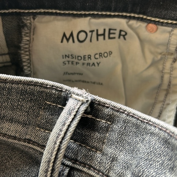 Mother Insider Crop Jean Step Fray Jean Huntress Grey Sz 28 NEW - Picture 11 of 14